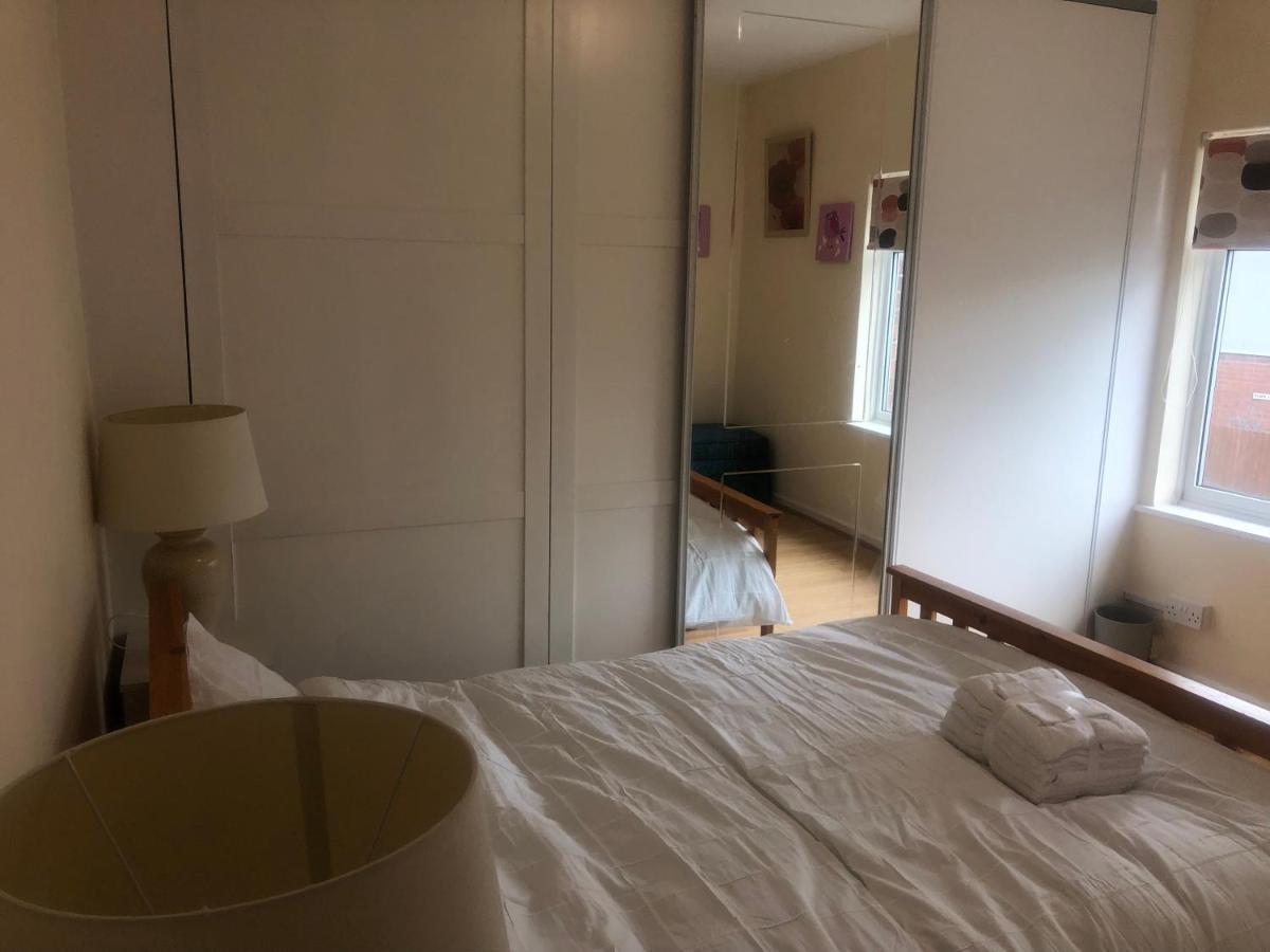 Eejs Beautiful 2 Bed Home Northfield Екстер'єр фото